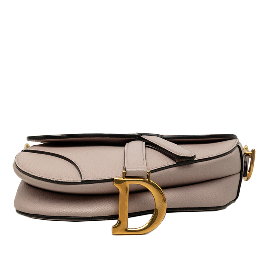 Dior Sac à main grainé Saddle Mini Cuir de veau grainé Violet – vue 3 – GABY PARIS