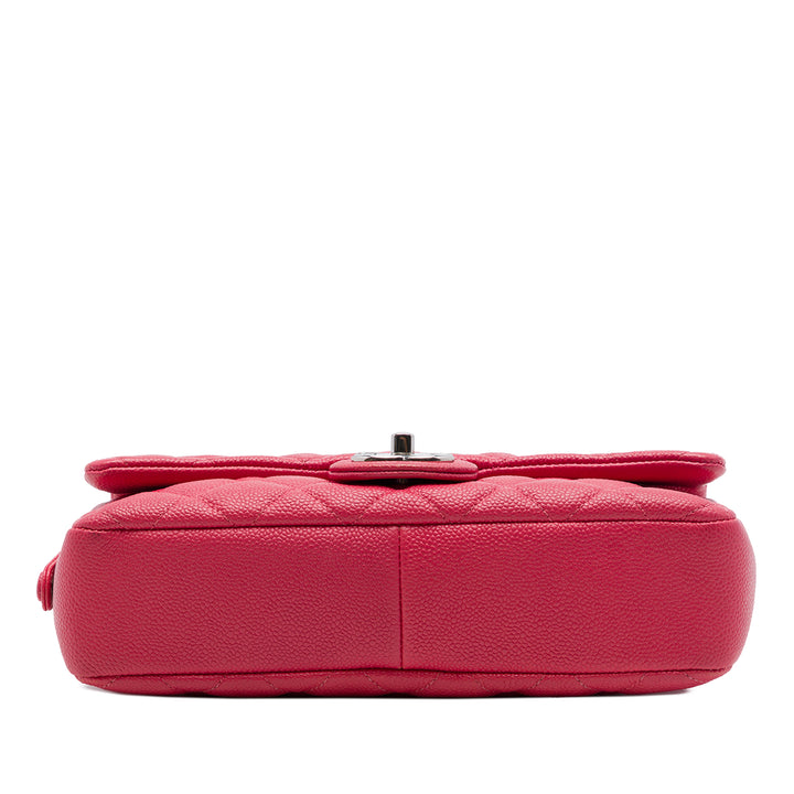 Chanel Matelassé Easy à rabat Moyen Cuir caviar Rose – vue 3 – GABY PARIS