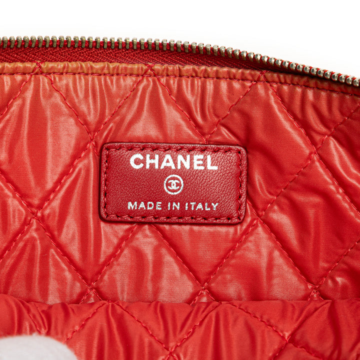 Medium Quilted Lambskin O Case Clutch Red - Gaby Paris
