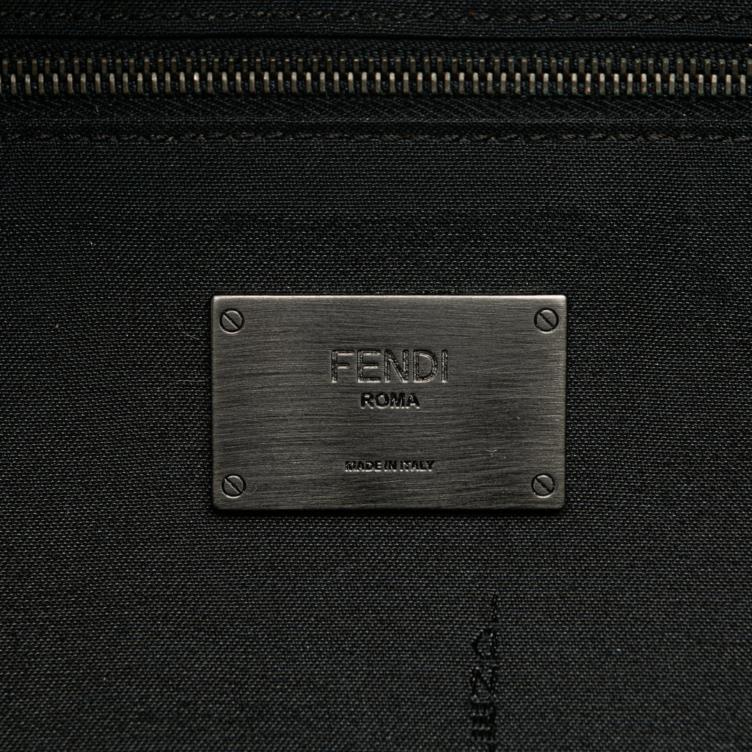 Fendi Vitello Grace Zucca embossé Cuir Sac à dos