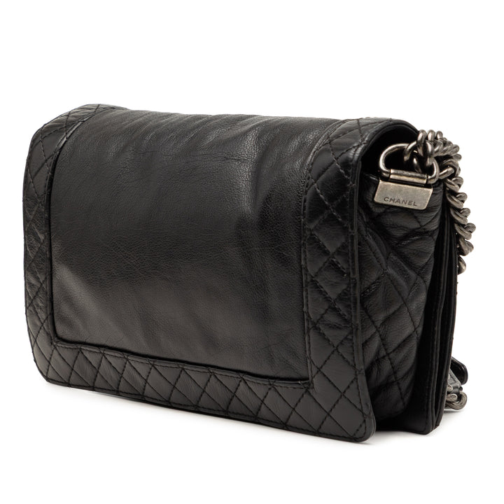 Chanel Medium Cuir de veau Boy Reverso à rabat