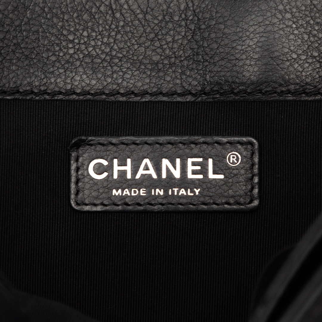Chanel Medium Cuir de veau Boy Reverso à rabat