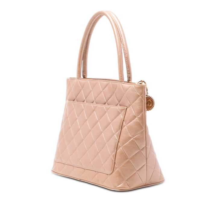 Chanel Cuir d’agneau Medallion Cabas