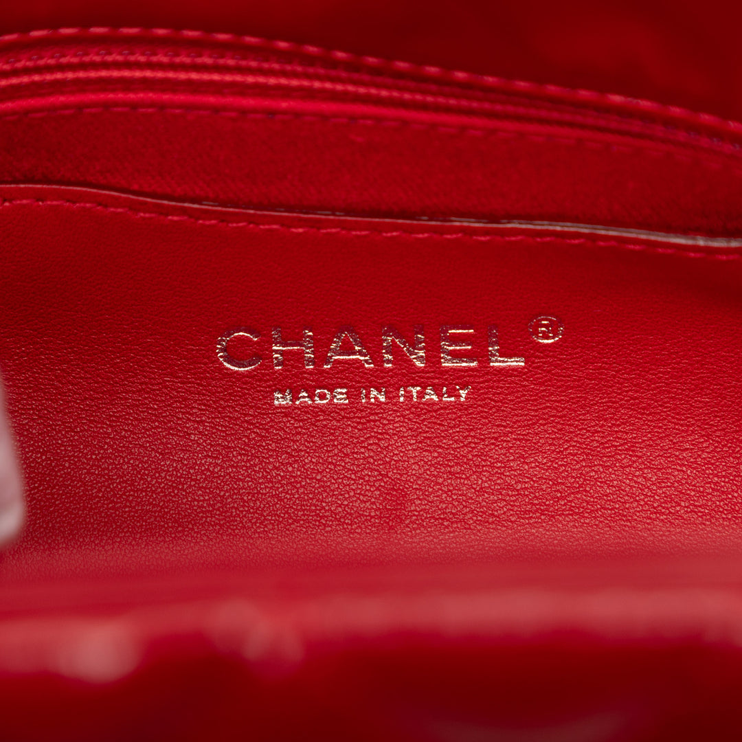 Chanel Medium Matelassé Cuir verni Just Mademoiselle Bowling Sac