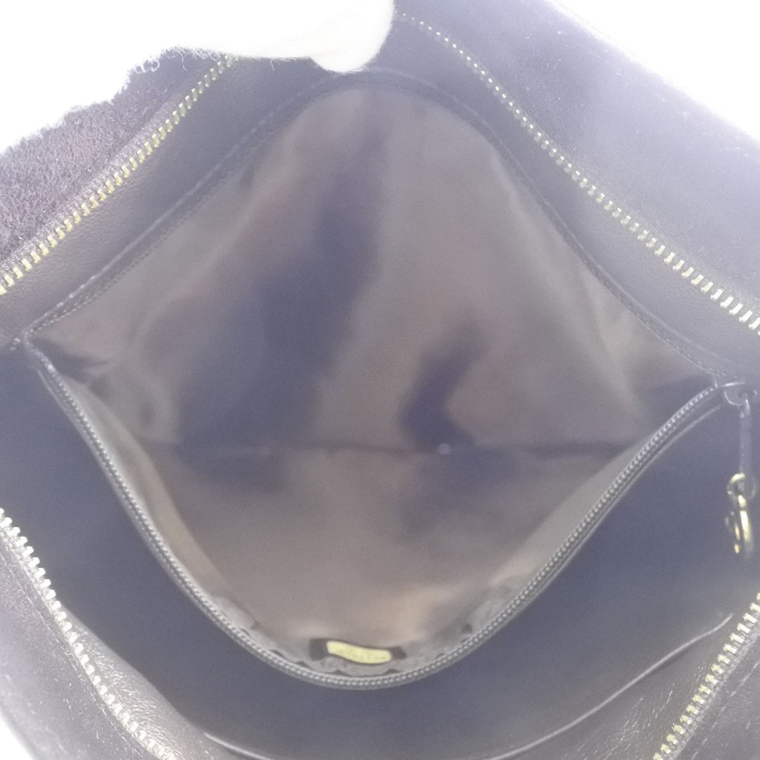 Chanel Matelassé Daim Pompon Sac porté croisé