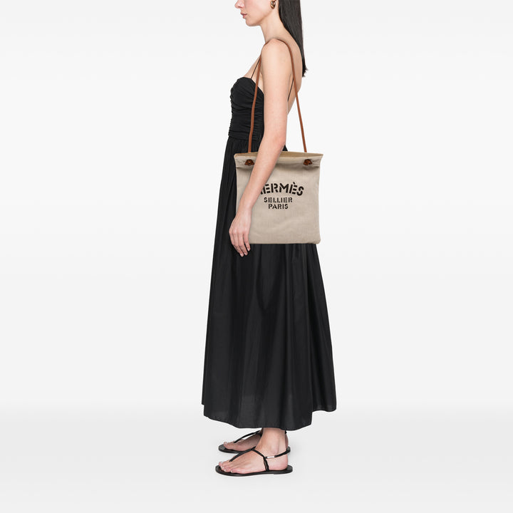 Hermès Toile Aline Grooming Sac MM