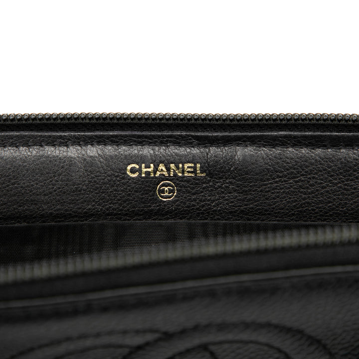 Chanel CC Caviar Zip Around Portefeuille