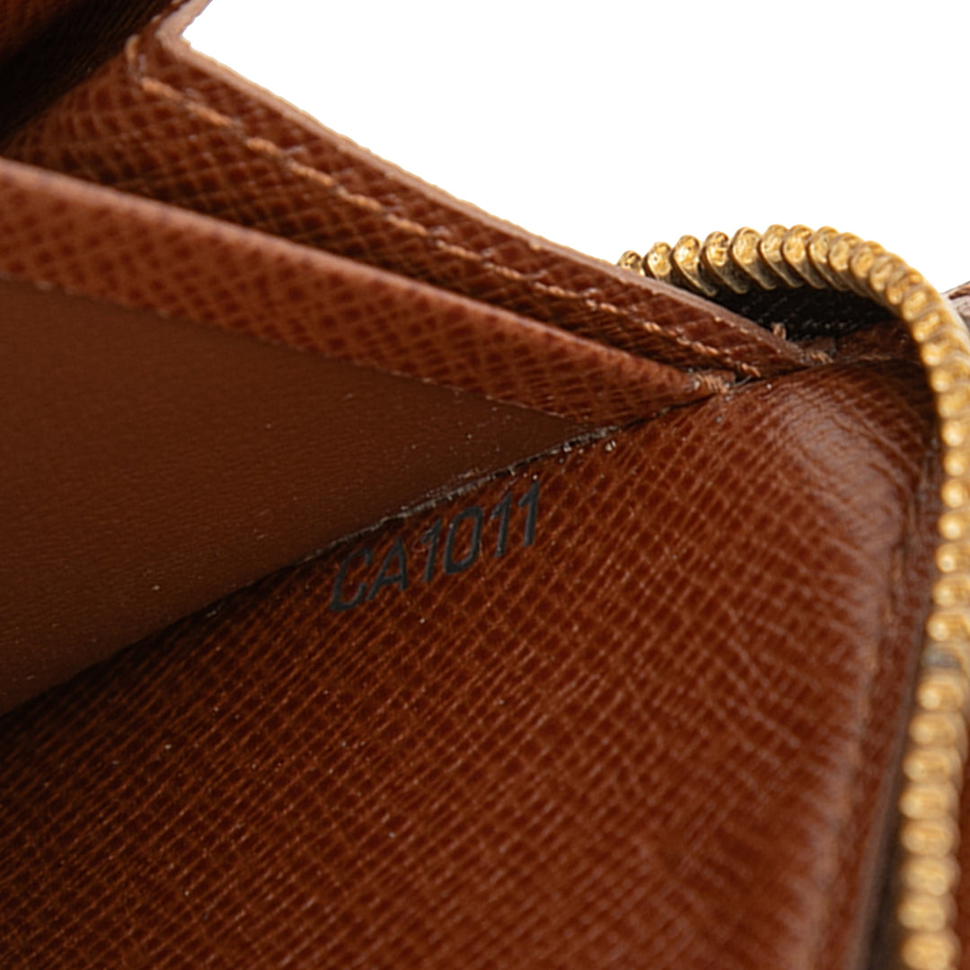 Louis Vuitton Monogram Porte Monnaie Zippy Portefeuille long