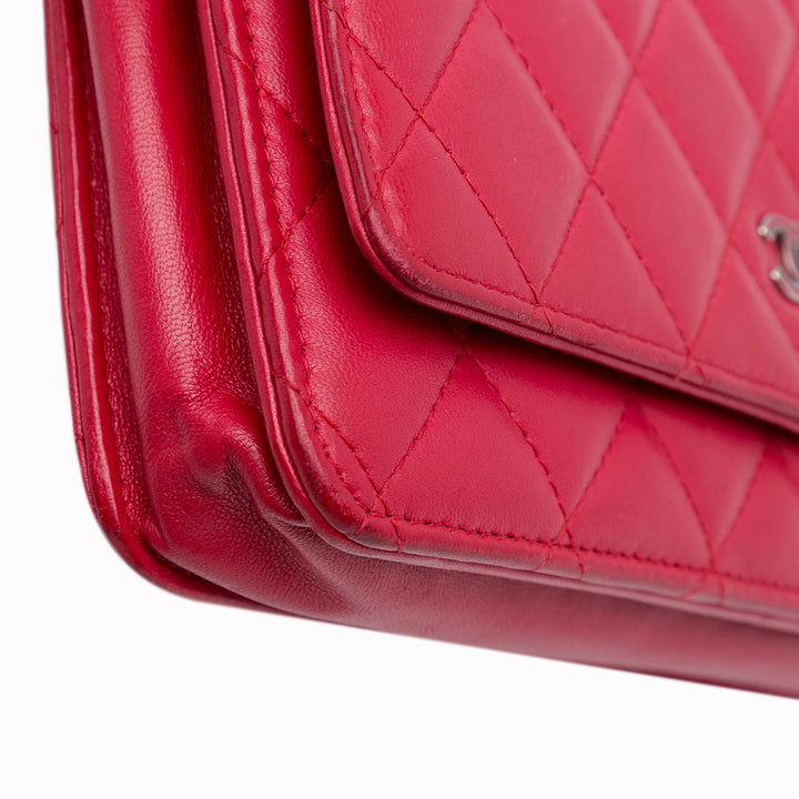 Classic Lambskin Wallet on Chain Pink - Gaby Paris