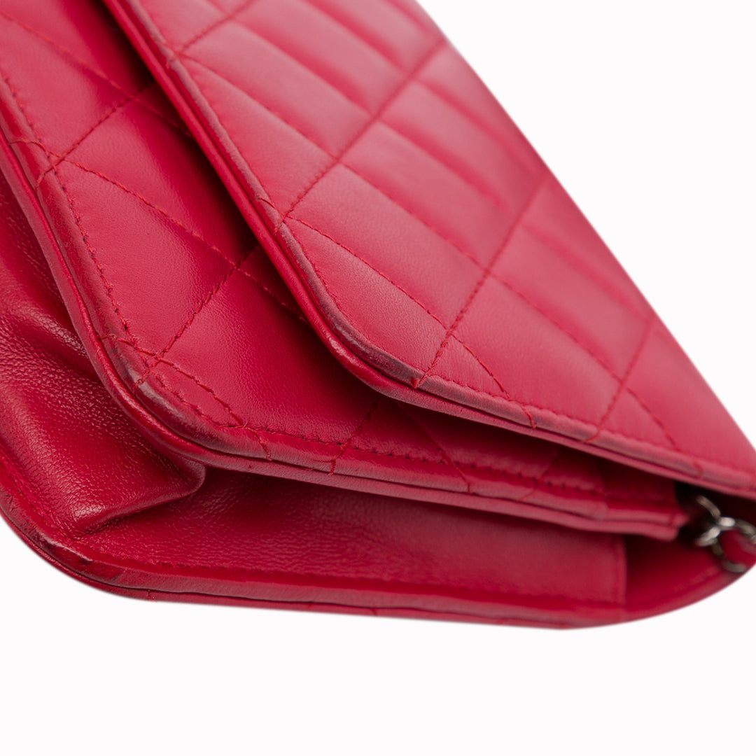 Classic Lambskin Wallet on Chain Pink - Gaby Paris