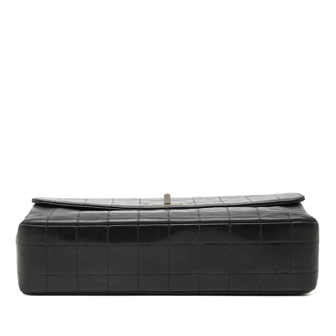 Chanel Chocolate Bar Cuir d’agneau Reissue 2.55 Simple rabat