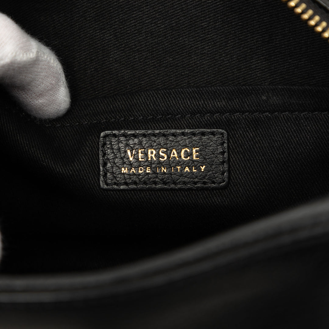 Versace Sac caméra embossé Palazzo Medusa Noir – vue 5 – GABY PARIS