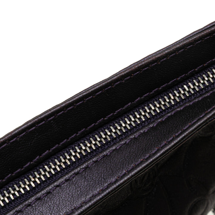 Chanel embossé Camellia Chaîne Pochette Cuir d'agneau