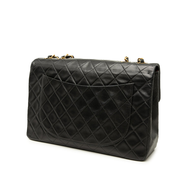 Chanel Classic Rabat simple Maxi Cuir d'agneau Noir – vue 2 – GABY PARIS
