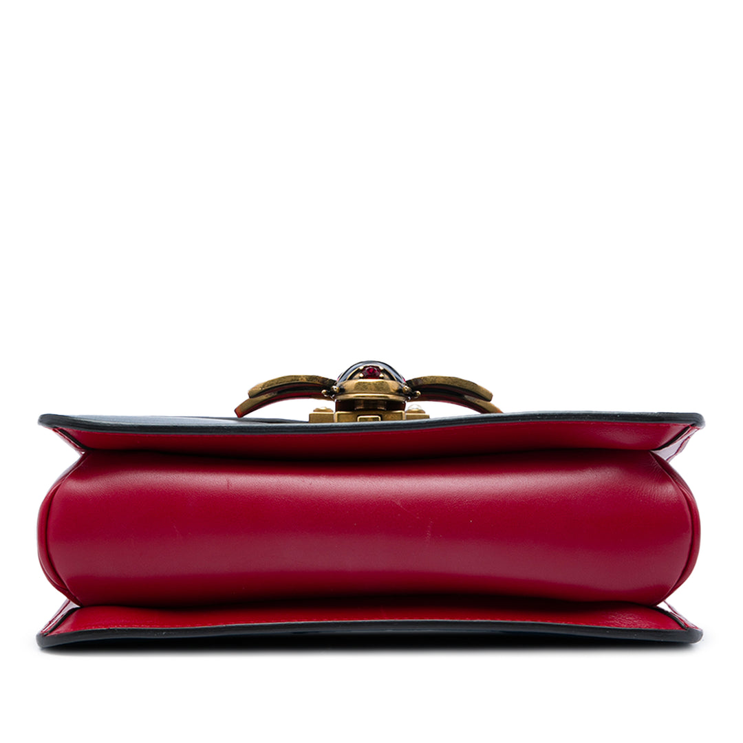 Gucci Queen Margaret à rabat Sac Moyen Cuir de veau Rouge – vue 3 – GABY PARIS