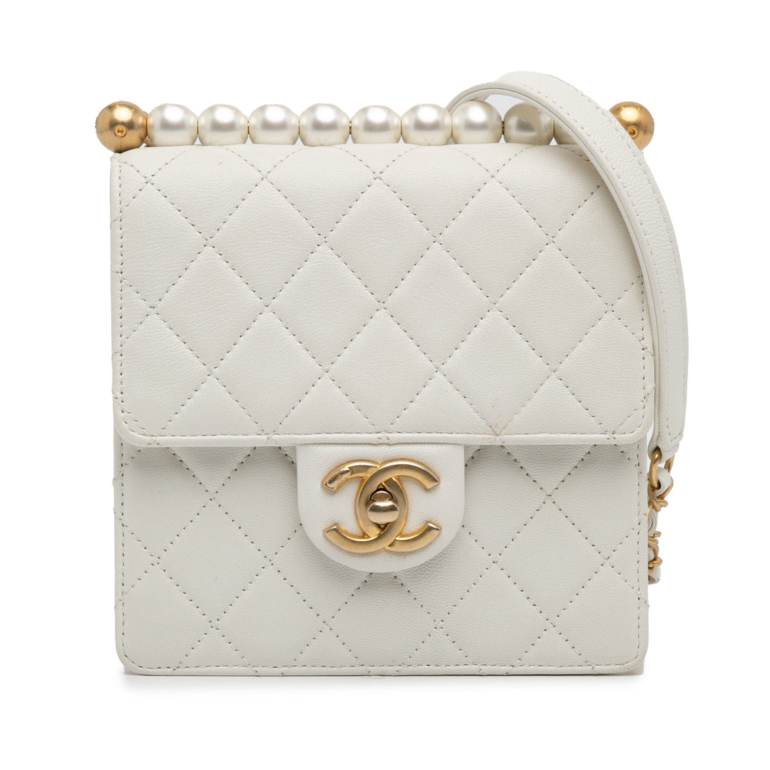 Small Lambskin Chic Pearls Flap White - Gaby Paris