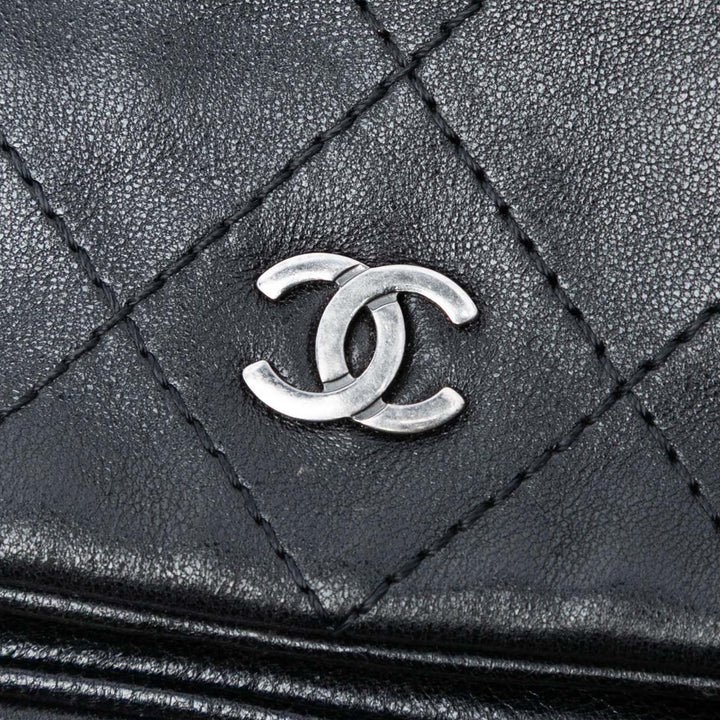 Chanel CC Matelassé Cuir d’agneau Rabat intégral Wallet on Chain