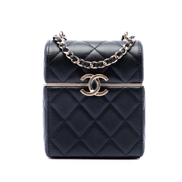 Chanel Small Matelassé Cuir d’agneau Boîte avec chaîne
