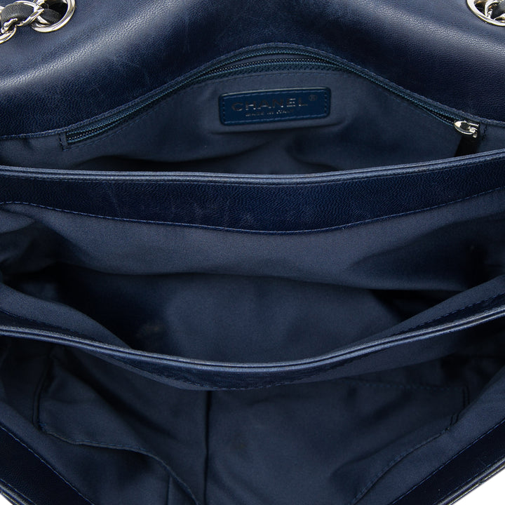 Chanel Jumbo Matelassé Cuir verni 3 Compartment à rabat