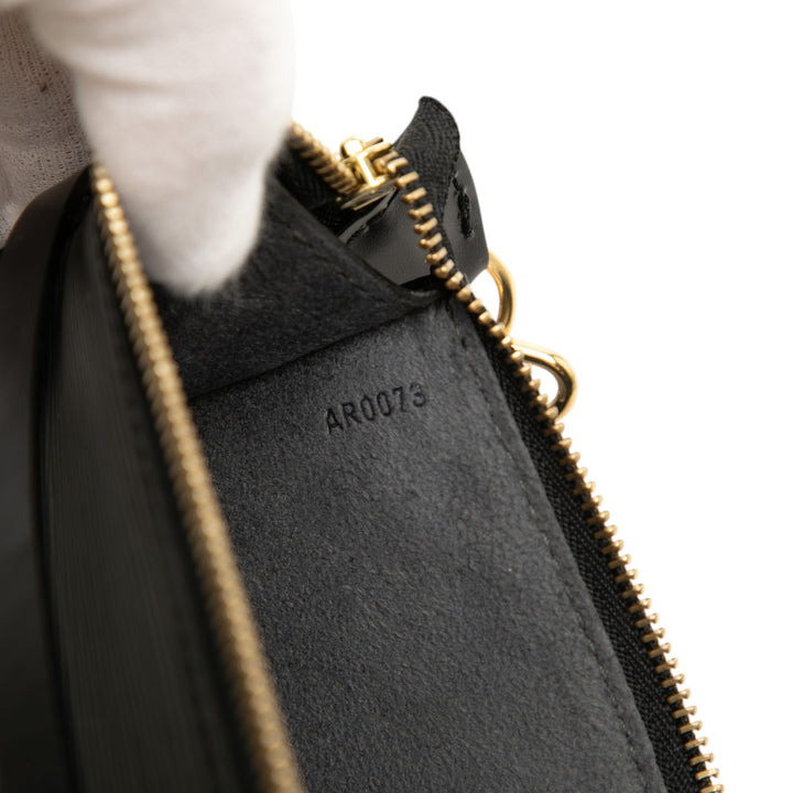 Louis Vuitton Epi Pochette Accessoires