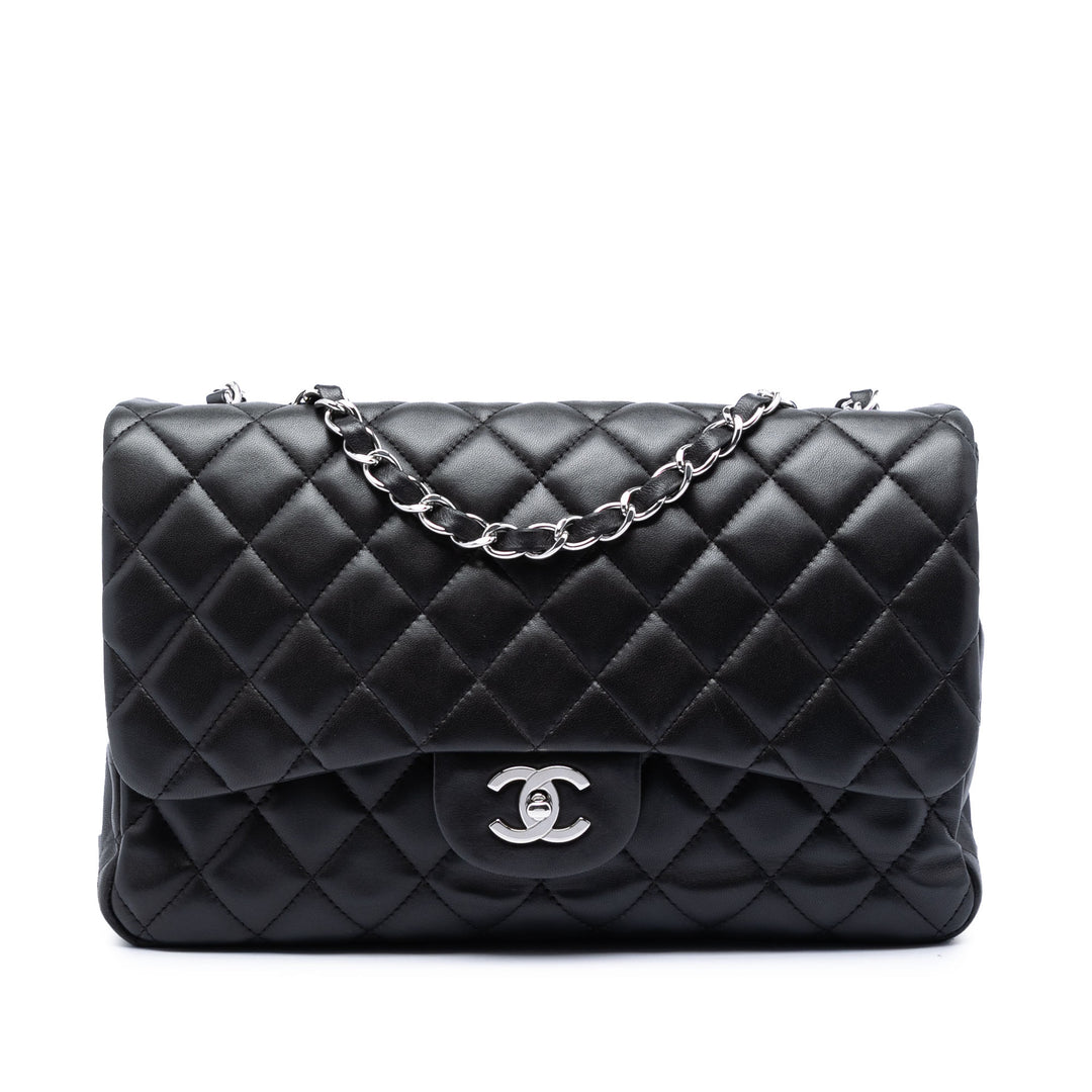 Chanel Classic Rabat simple Jumbo Cuir d'agneau Noir – vue principale – GABY PARIS