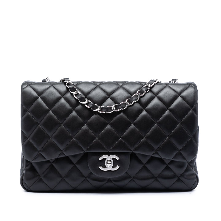 Chanel Classic Rabat simple Jumbo Cuir d'agneau Noir – vue principale – GABY PARIS