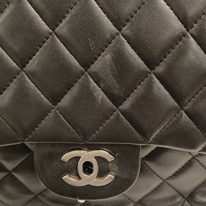 Chanel Classic Rabat simple Jumbo Cuir d'agneau Noir – vue 6 – GABY PARIS