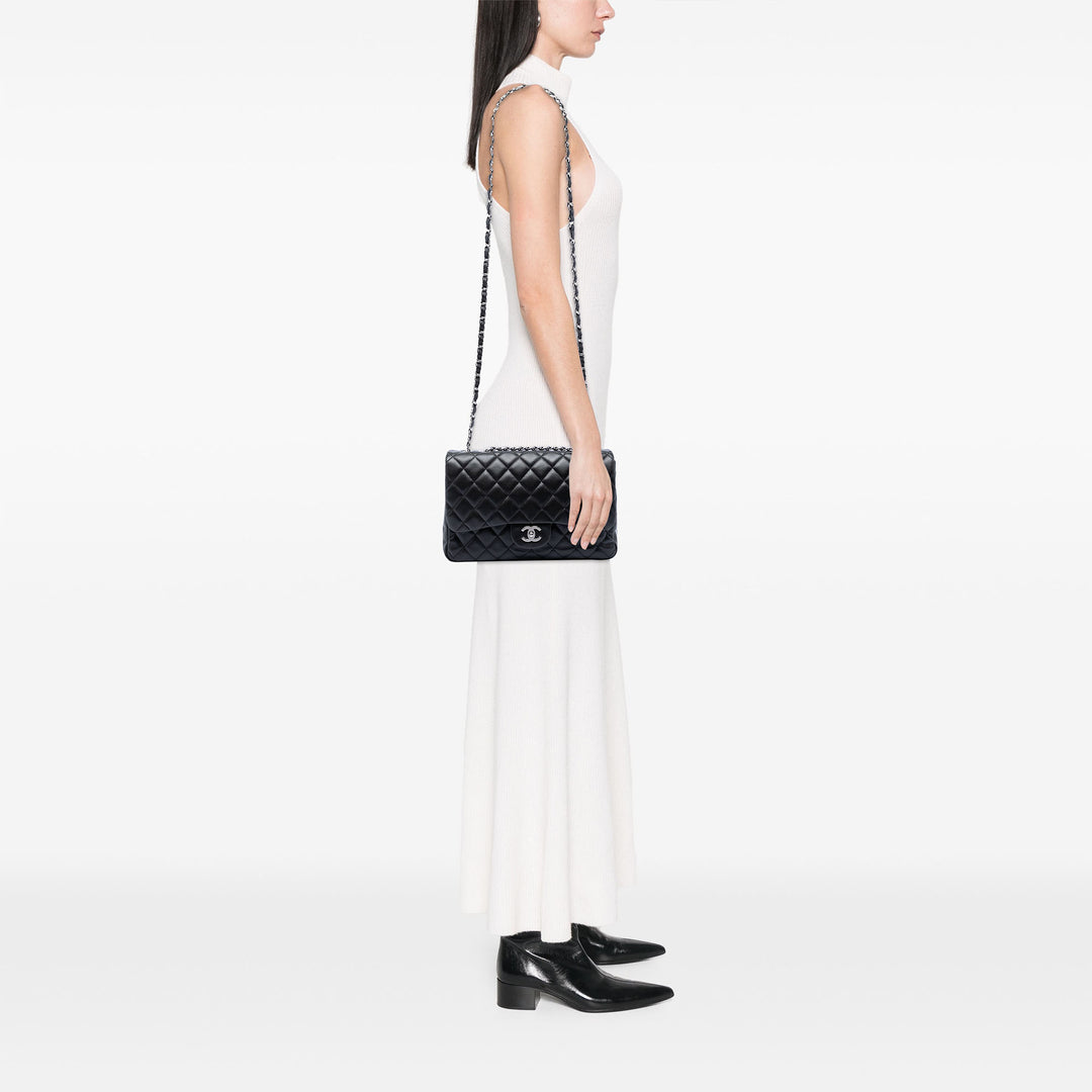 Chanel Classic Rabat simple Jumbo Cuir d'agneau Noir – vue 7 – GABY PARIS