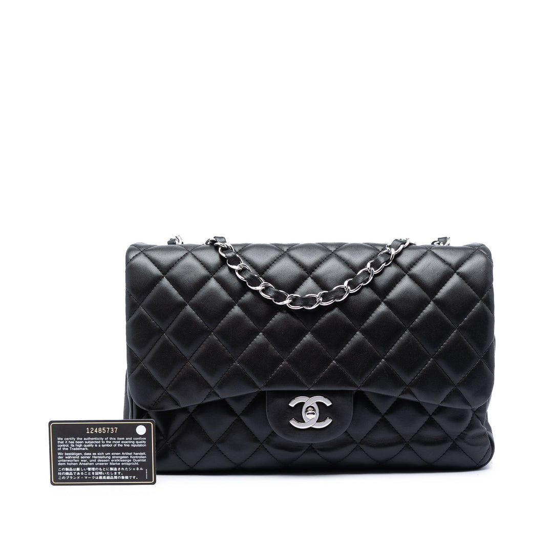 Chanel Classic Rabat simple Jumbo Cuir d'agneau Noir – vue 8 – GABY PARIS
