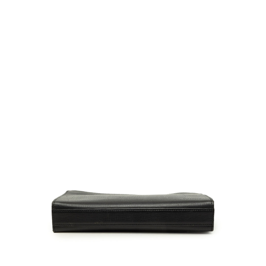 Burberry Pochette Noir – vue 3 – GABY PARIS