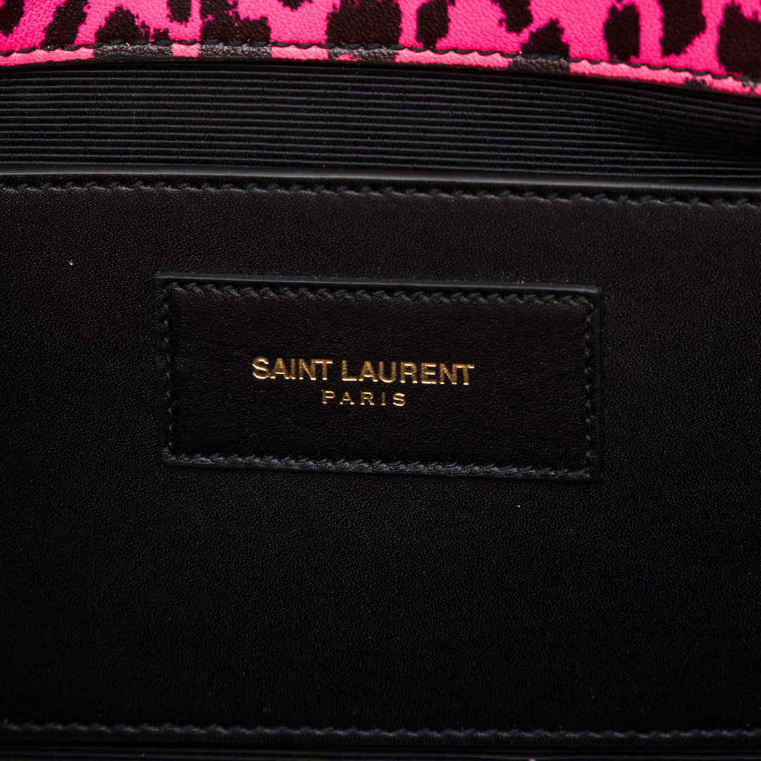 Saint Laurent Leopard Imprimé Cassandre Pochette Rose – vue 5 – GABY PARIS