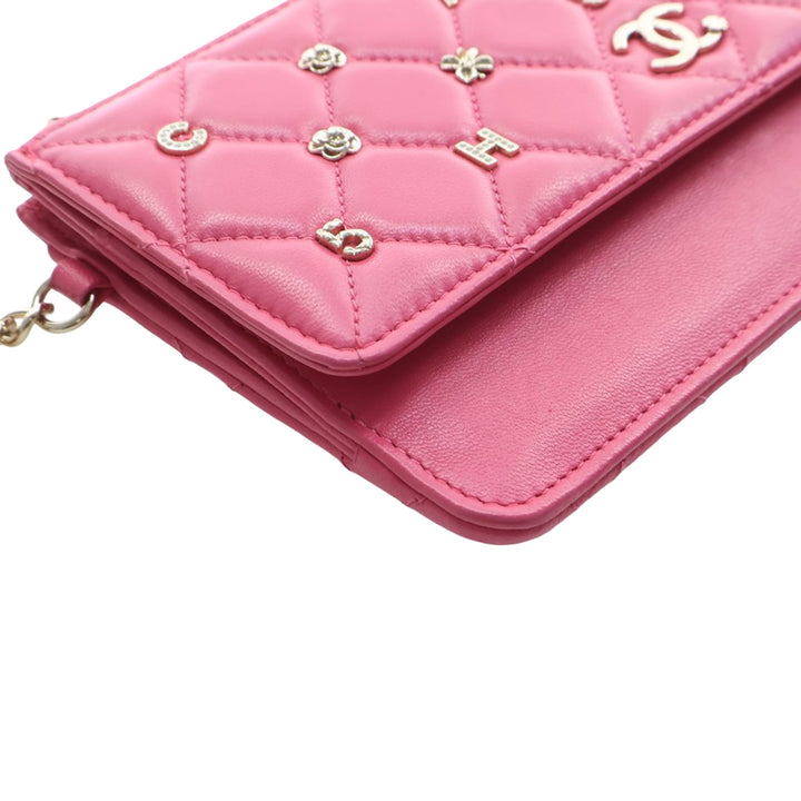 Chanel Matelassé All About Chanel Pochette avec chaîne Cuir d'agneau