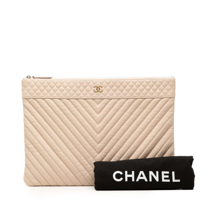 Chanel Large Chevron Caviar O Étui Pochette