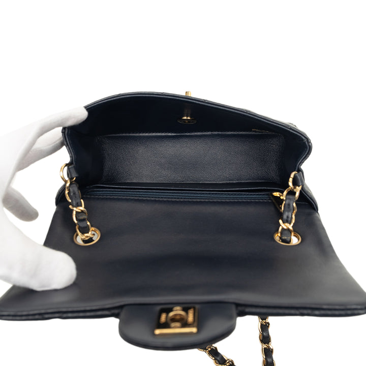 Classic Rectangulaire Rabat simple Mini Cuir d'agneau Bleu