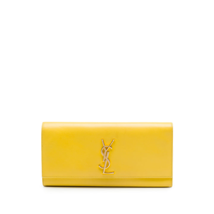 Saint Laurent Smooth Cuir Cassandre Pochette