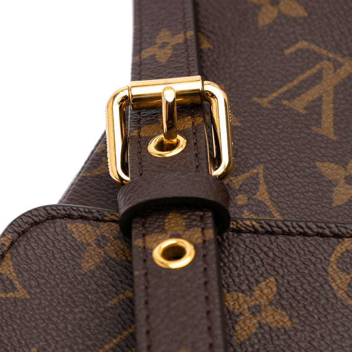 Louis Vuitton Monogram Pochette Metis