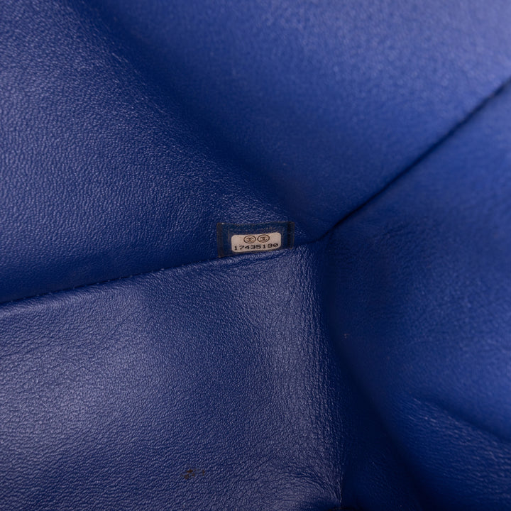 Jumbo Classic Patent Double Flap Blue - Gaby Paris