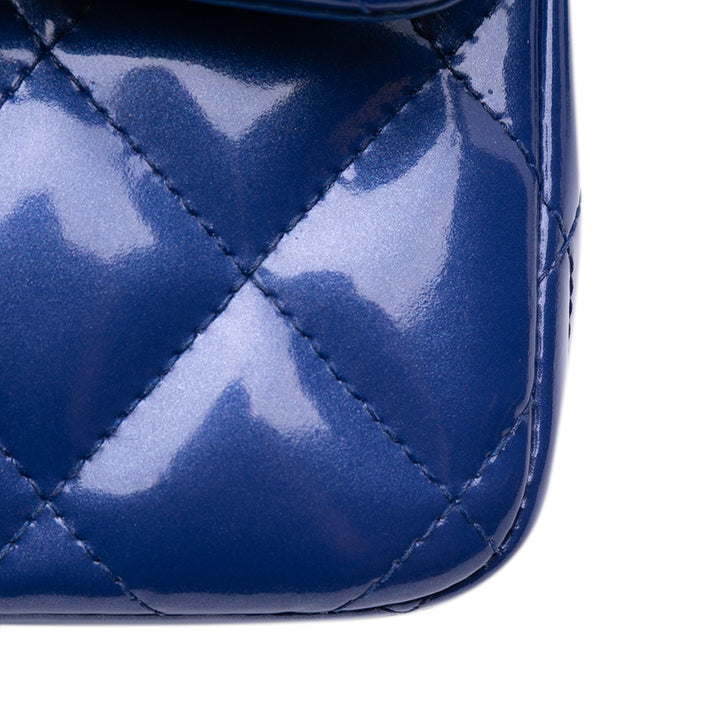 Jumbo Classic Patent Double Flap Blue - Gaby Paris