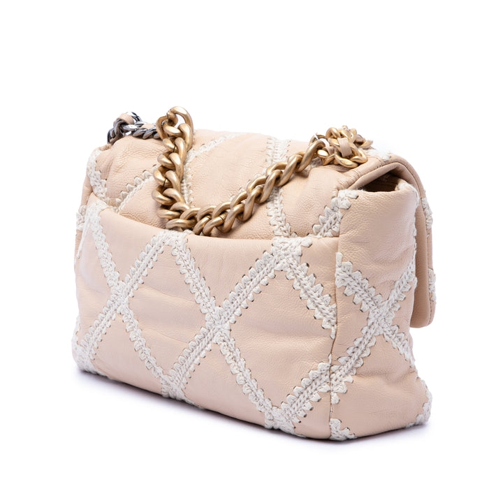 Chanel Large Crochet Cuir de veau 19 à rabat