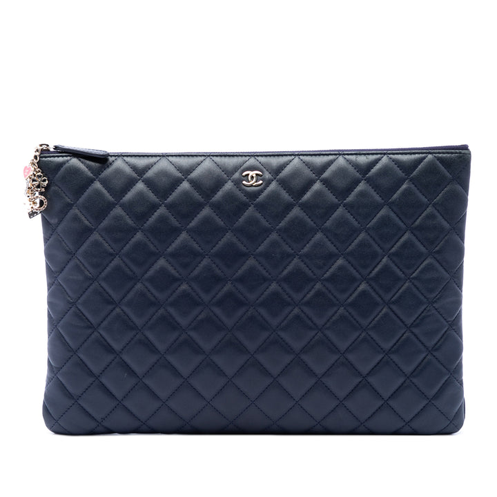 Chanel Large Matelassé Cuir d’agneau Casino Charms O Étui Pochette