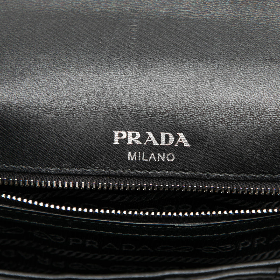 Prada Nappa Gaufre Chain à rabat