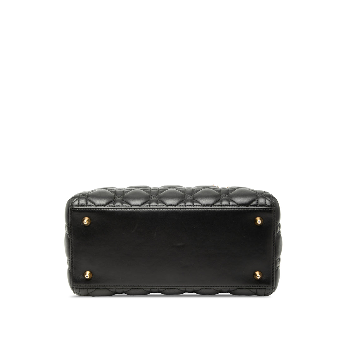 Dior Medium Cuir d’agneau Cannage Lady Dior