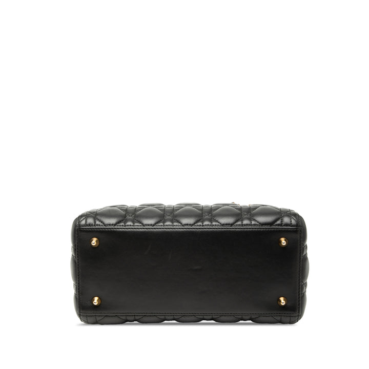 Dior Medium Cuir d’agneau Cannage Lady Dior