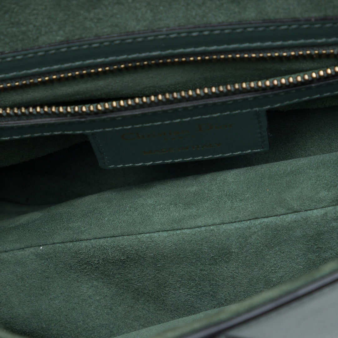 Dior Saddle Sac Cuir de veau lisse Vert – vue 4 – GABY PARIS
