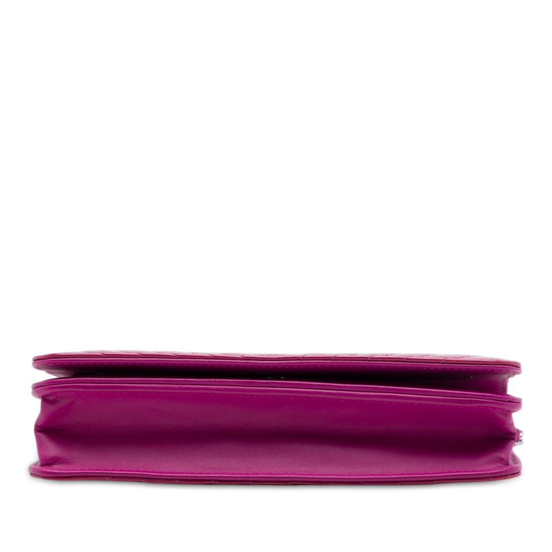 CC Diamond Matelassé Wallet on Chain Rose