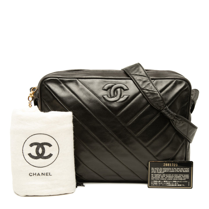 CC Chevron Pompon Sac Cuir d'agneau Noir