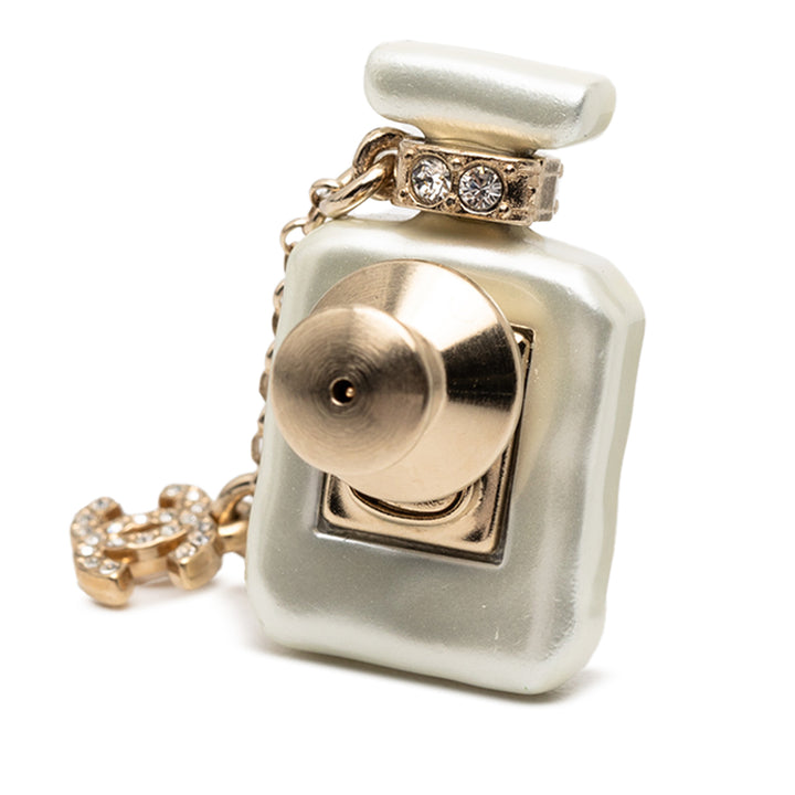 Chanel CC Resin plaqué Rhinestone No. 5 Perfume Bottle Broche – GABY PARIS Authentique
