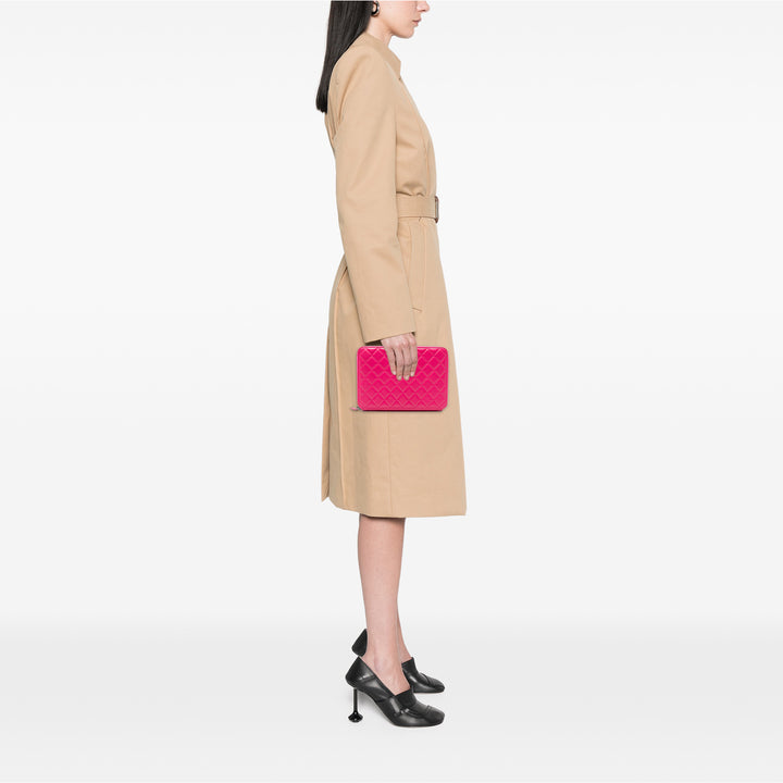 Chanel Large Matelassé Cuir d’agneau Zip Around Organizer Pochette
