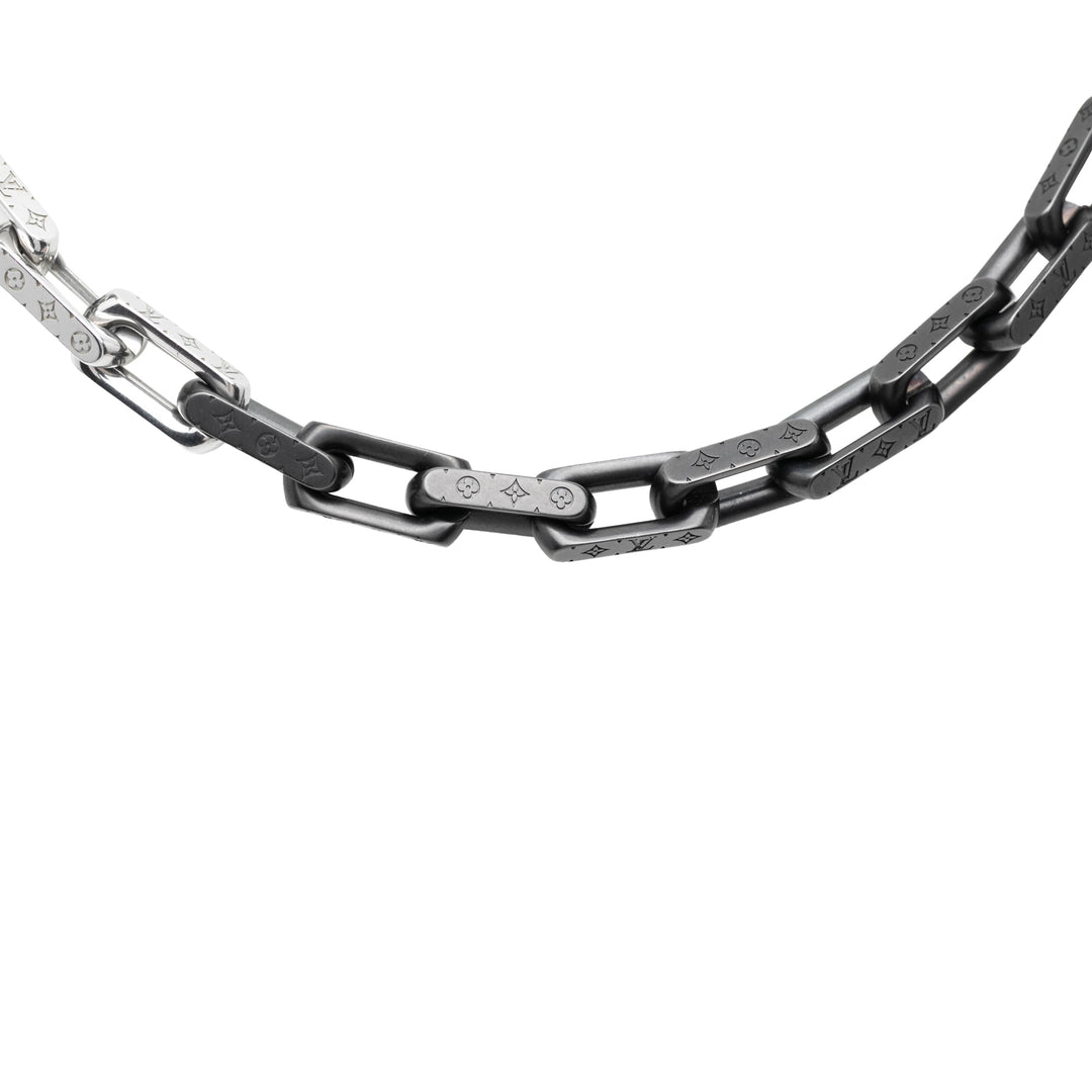 Louis Vuitton Stainless Steel Monogram Chain Collier