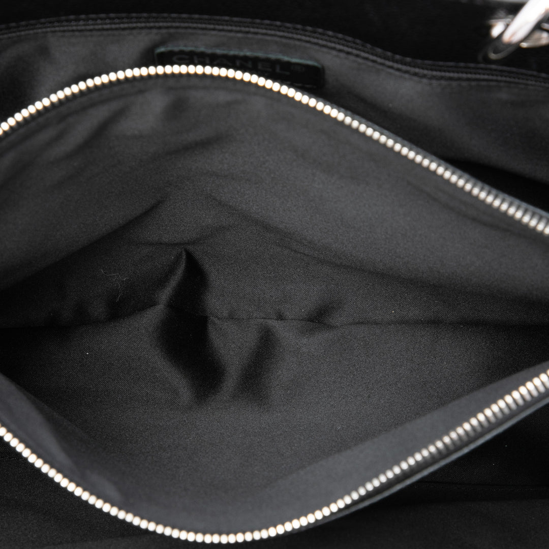 Chanel Cabas Cuir caviar Noir – vue 4 – GABY PARIS